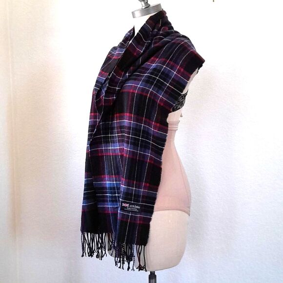 Scotland Cashmere Scarf - Picture 13 of 15